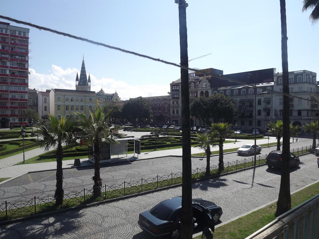 Apartment Eteri Batumi Phòng bức ảnh