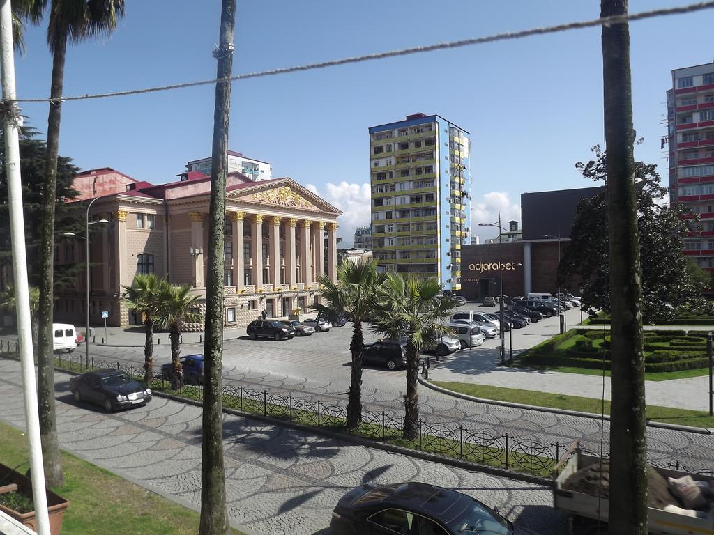 Apartment Eteri Batumi Phòng bức ảnh